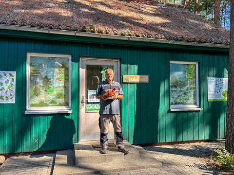 Waldsprechstunde mit dem Förster im Familienpark, Foto: Julia Kussatz